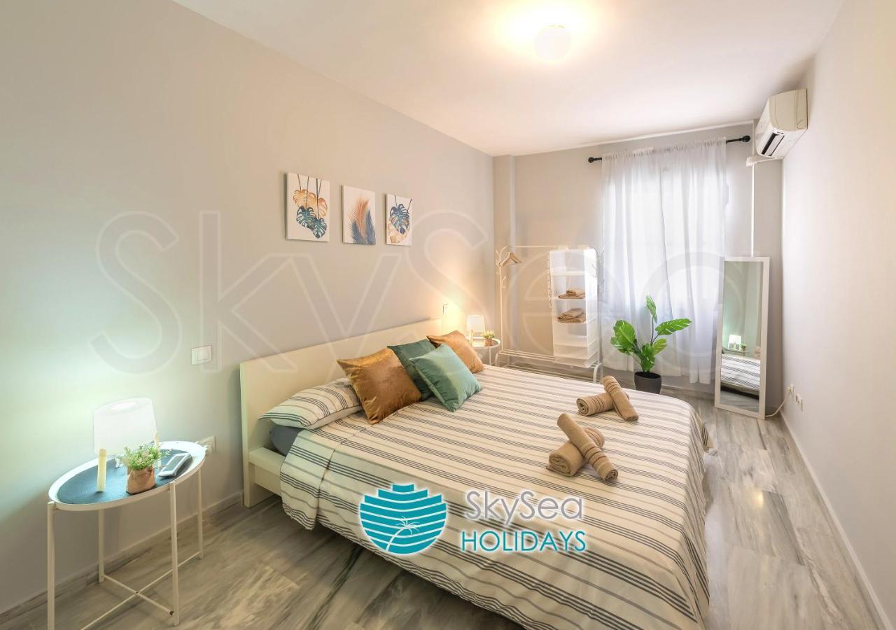 Sky Sea Holidays Malaga Turquesa Eksteriør billede