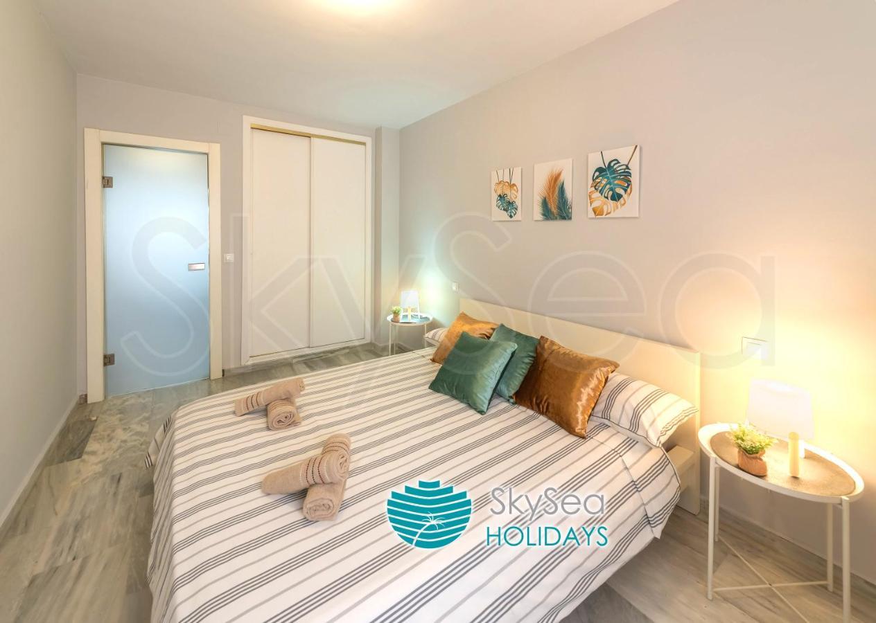 Sky Sea Holidays Malaga Turquesa Eksteriør billede